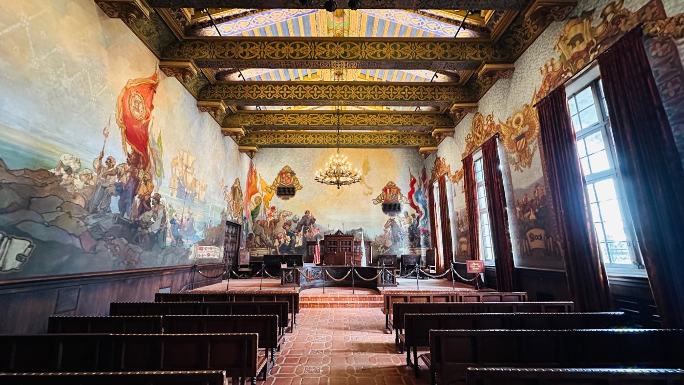 Mural room